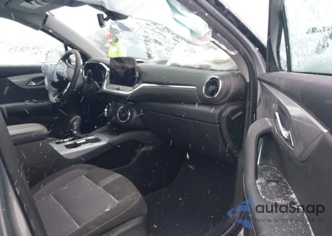 2023 Chevrolet Blazer Fwd 2Lt z USA, uszkodzony, nr VIN 3GNKBCR42PS226674